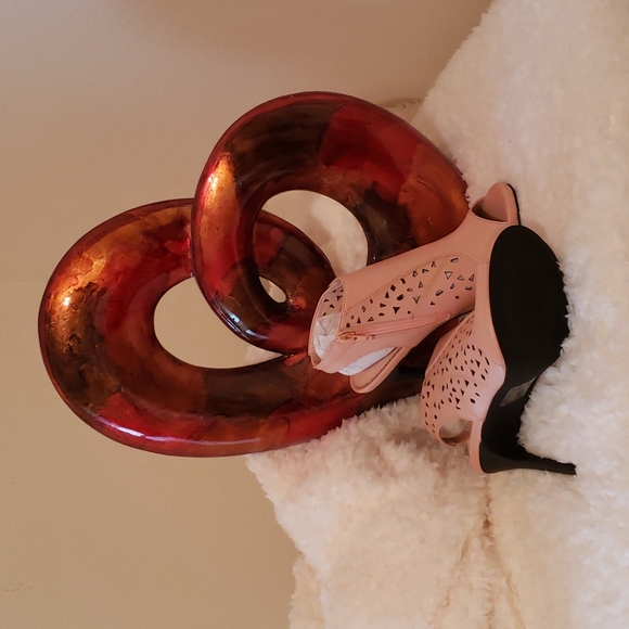 Madison - Picture 2 of 4